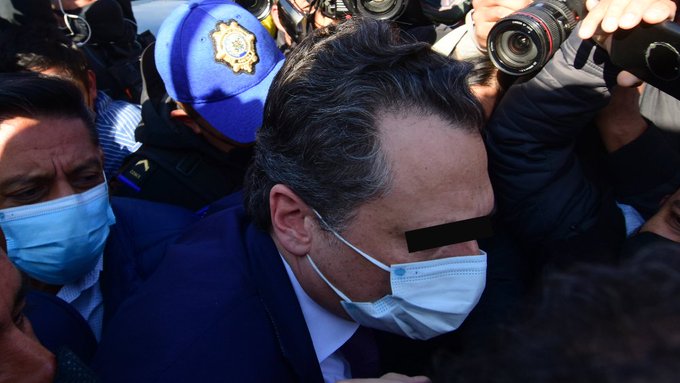 Emilio Lozoya comparece por caso Agronitrogenados; buscará acuerdo para conseguir su libertad