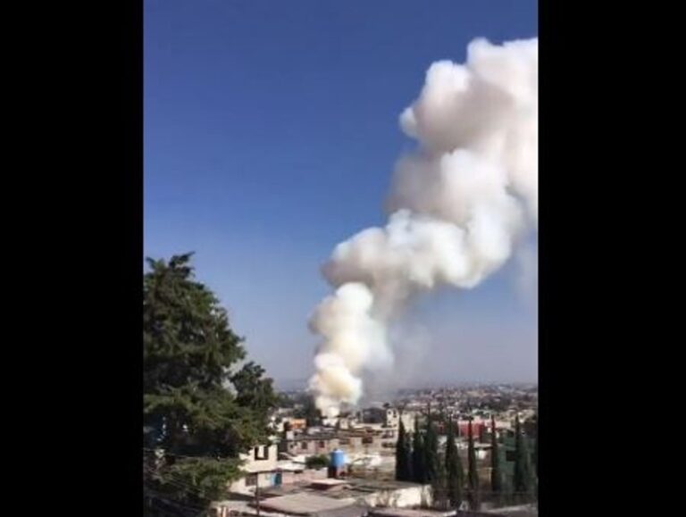 Se registra explosión en un taller de pirotecnia en Tultepec; hay al menos un lesionado