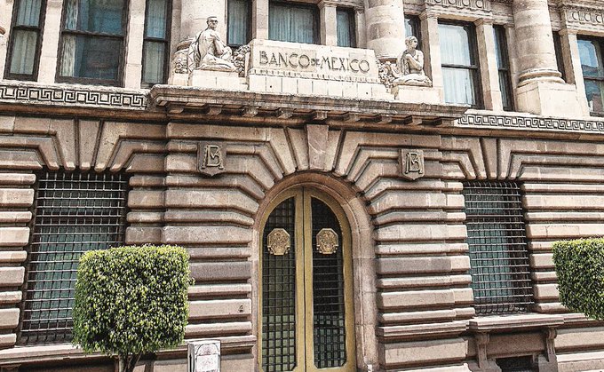 Banxico eleva a 5% la tasa de interés, el cuarto aumento, en medio de la inflación