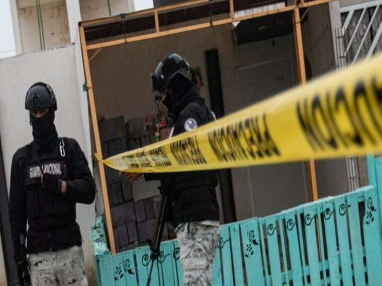 Hallan nueve cuerpos colgados en un puente sobre la carretera de Zacatecas